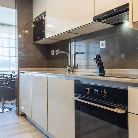 Seaview Luxury Lejlighed