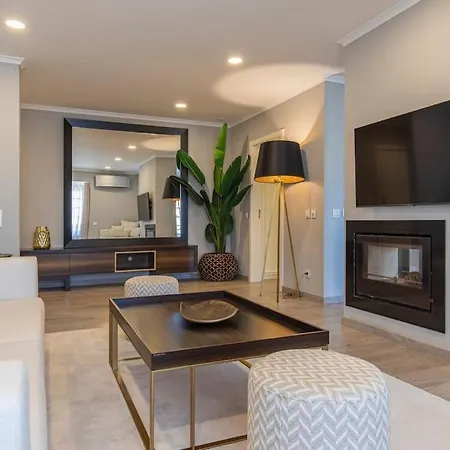 Seaview Luxury Lejlighed